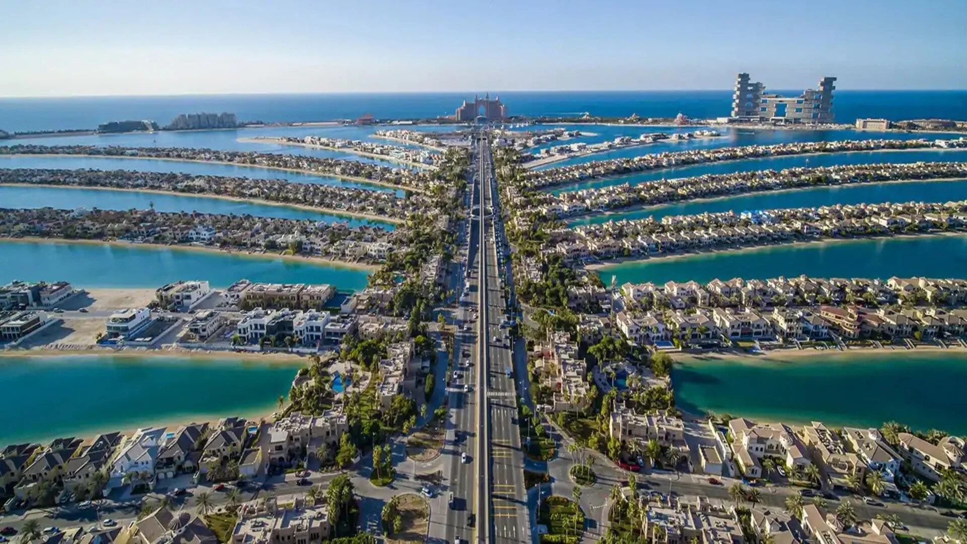 Palm Jumeirah Developers: Crafting Luxury on Dubai’s Iconic Island